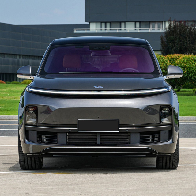 2023 Automotive Hybrid 7 Seater Car SUV Li One L8 Max Li Xiang One L9 Lixiang One L7 L8 L9 New Energy Vehicle Used Hybrid Car
